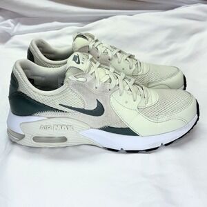 Nike Womens Air Max Excee Shoes Size 9 White Running Sneakers CD5432-011